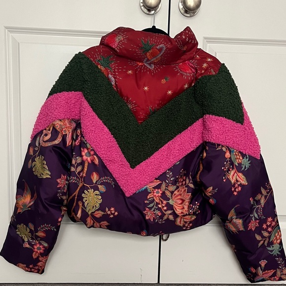 Farm Rio cropped puffer jacket - Picture 5 of 9